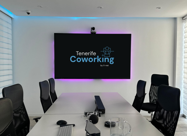 Sala de reuniones de Tenerife Coworking espacio profesional y colaborativo